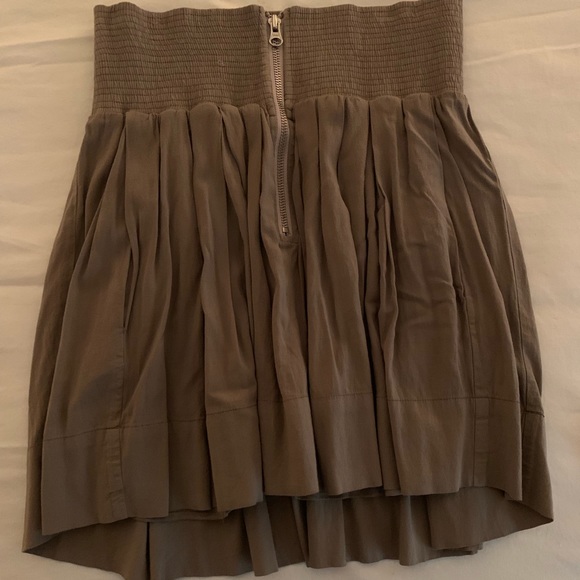 Urban Outfitters short skirt zipper elastic waist - Picture 3 of 6